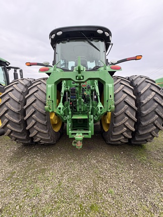 2019 John Deere 8370R