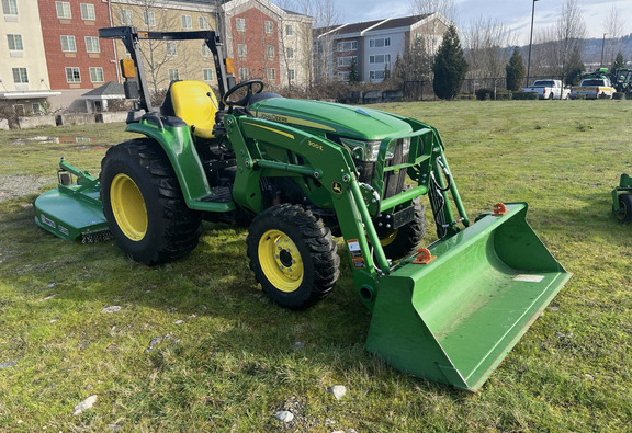 2023 John Deere 3032E