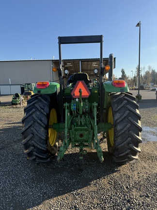 2017 John Deere 6130M