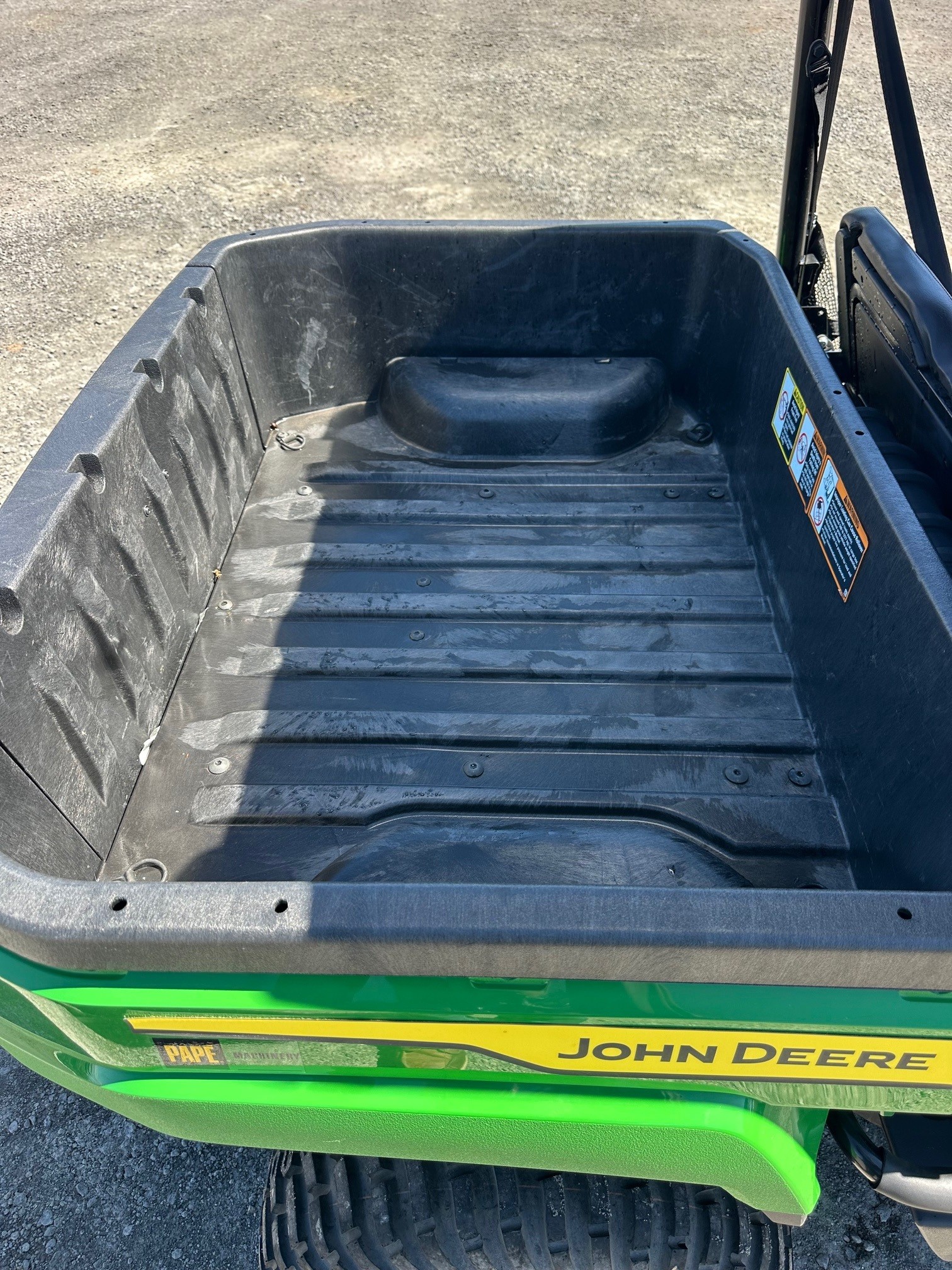 2023 John Deere 590E