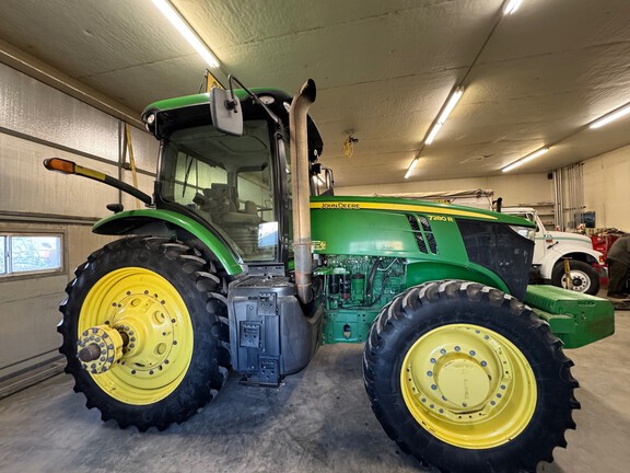 2012 John Deere 7280R