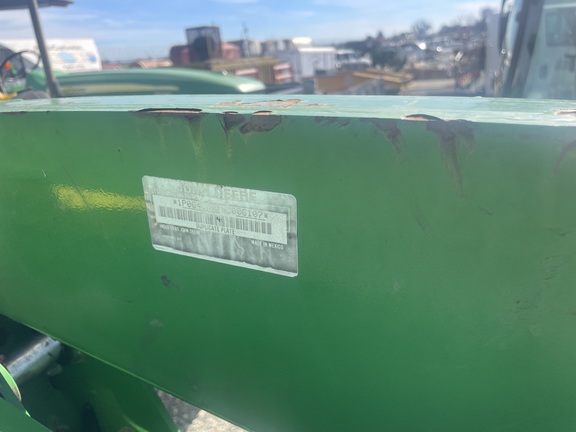 2016 John Deere 6155R