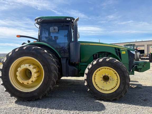2011 John Deere 8360R