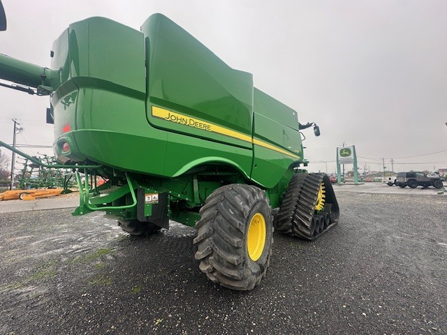 2024 John Deere S790