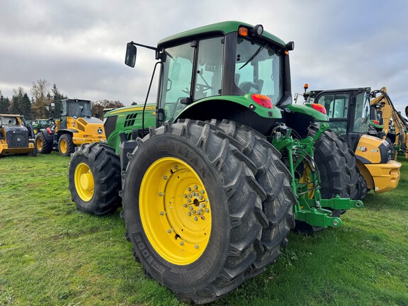 2019 John Deere 6145M