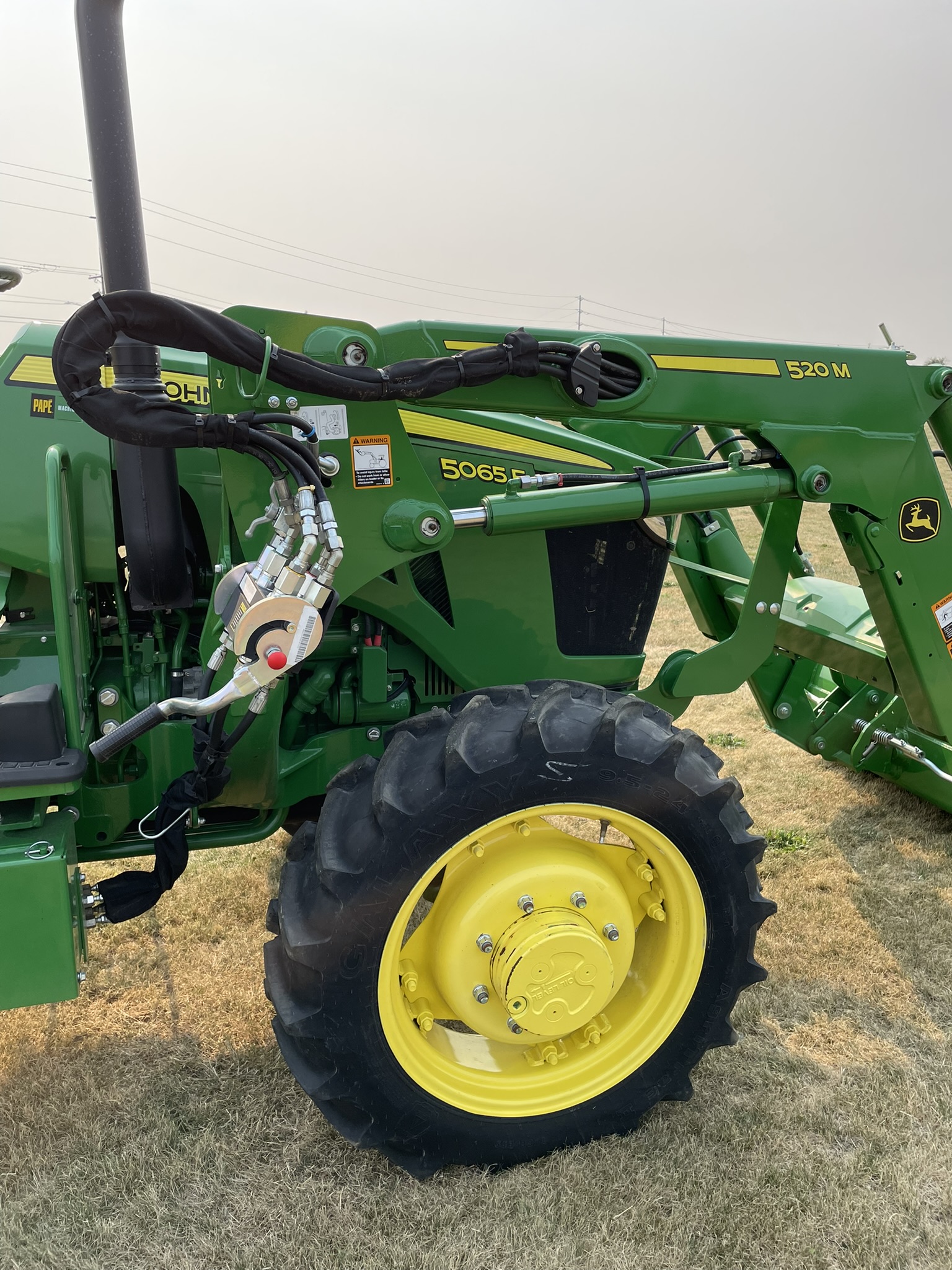 2022 John Deere 5065E