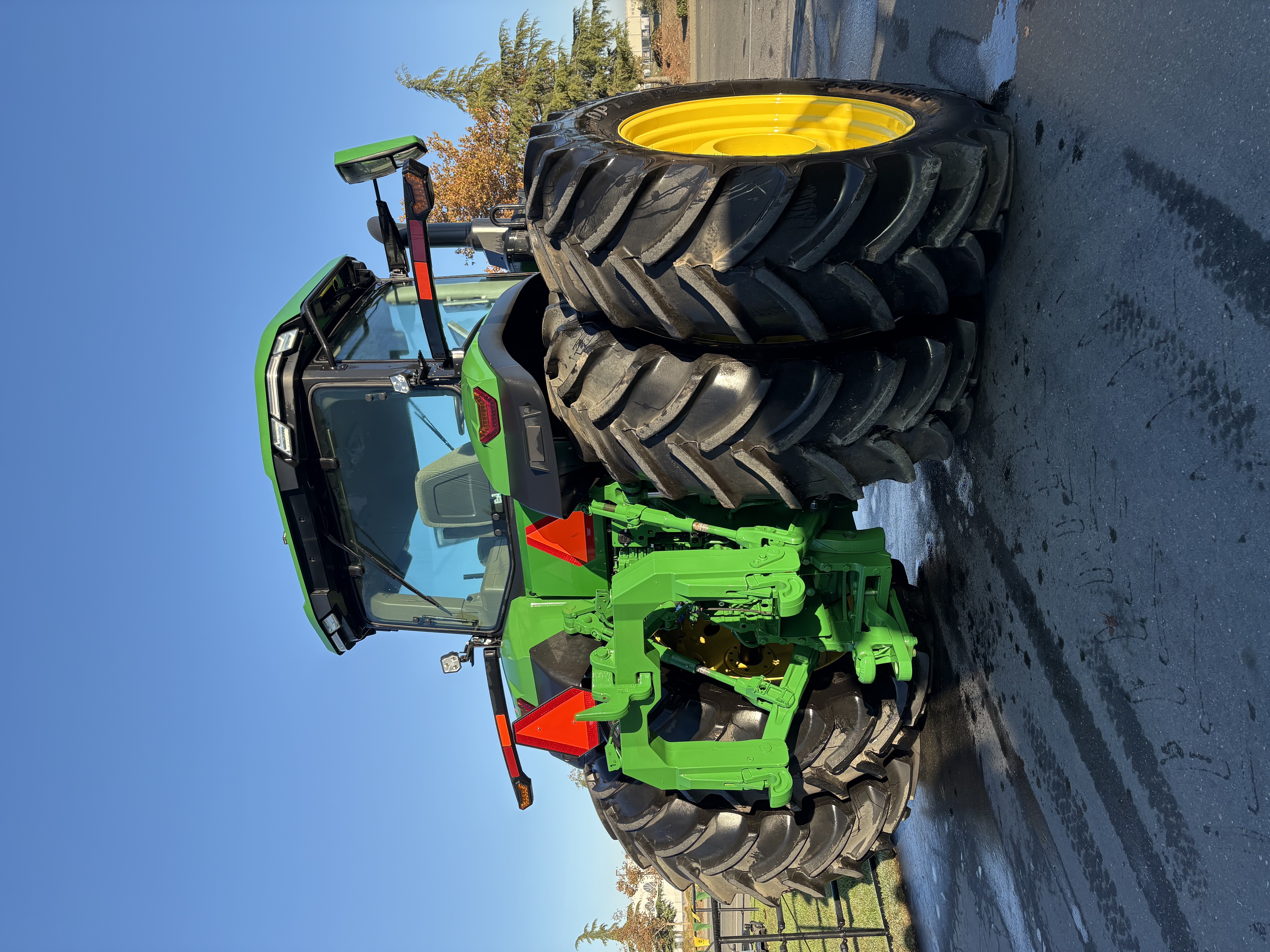2022 John Deere 8R310