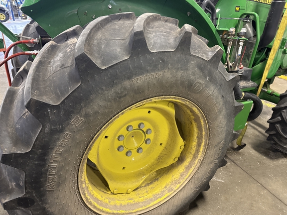 2018 John Deere 5055E