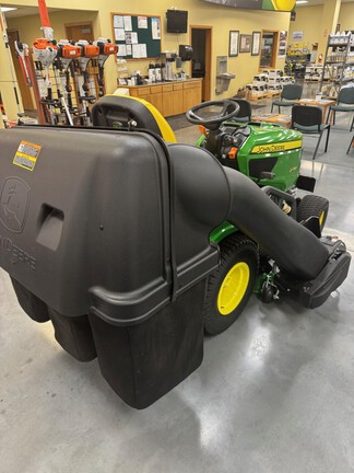 2025 John Deere X750