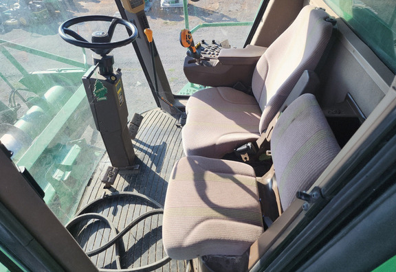 2004 John Deere 9660ST