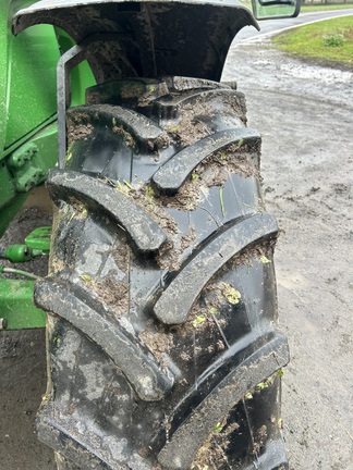 2015 John Deere 6155R