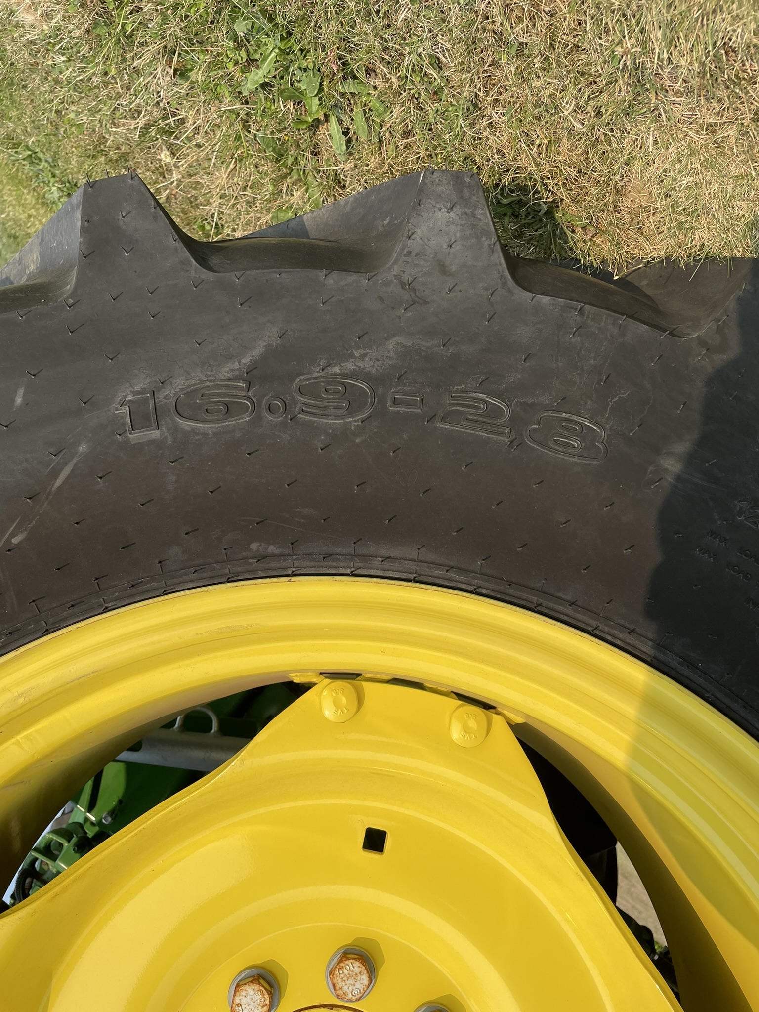 2022 John Deere 5065E