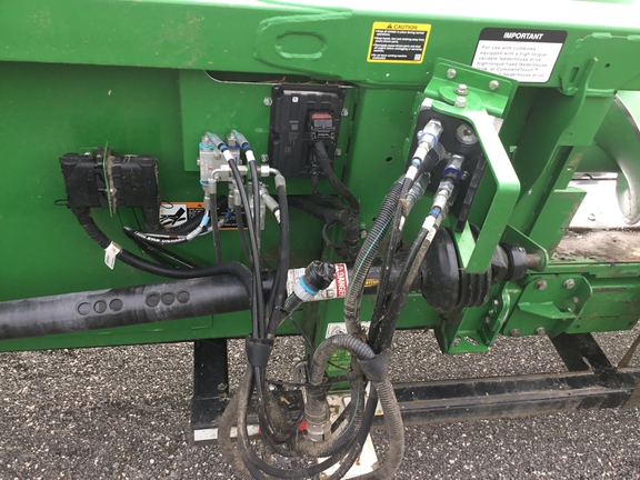 2025 John Deere CR12