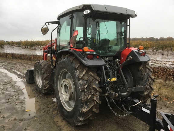 Massey Ferguson 4710
