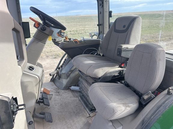 2025 John Deere 7R270