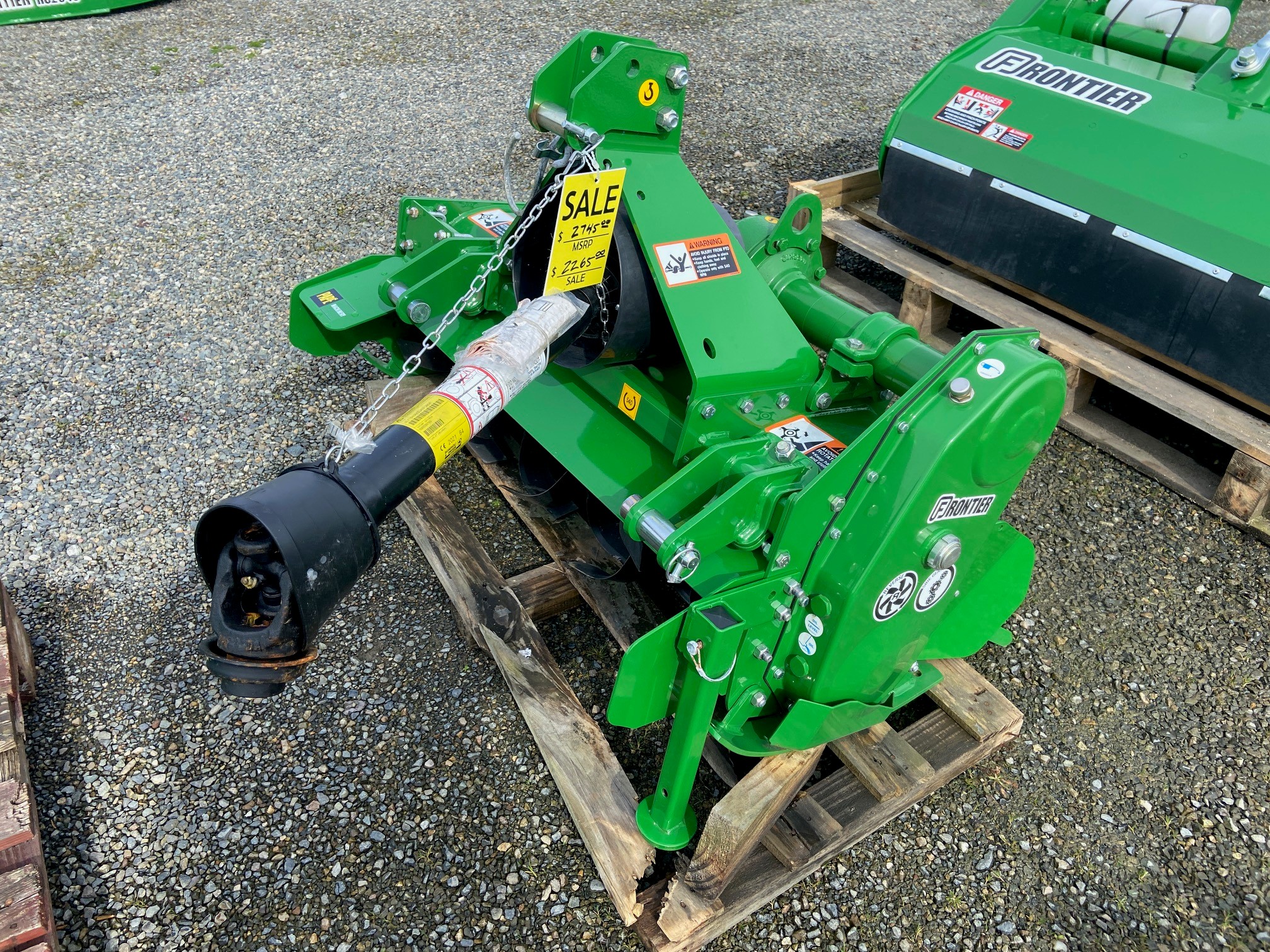 2022 Frontier RT3042