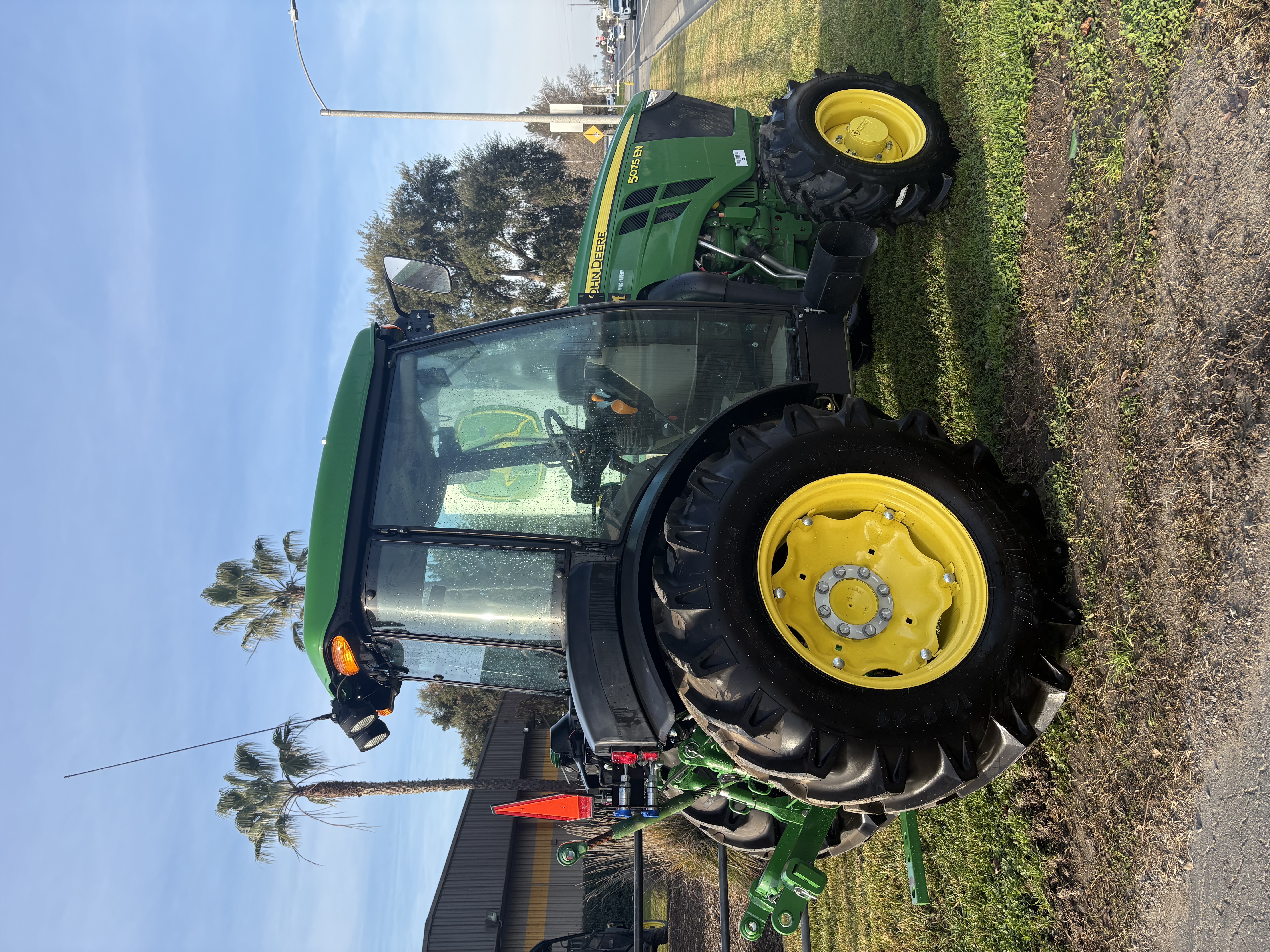 2024 John Deere 5075EN