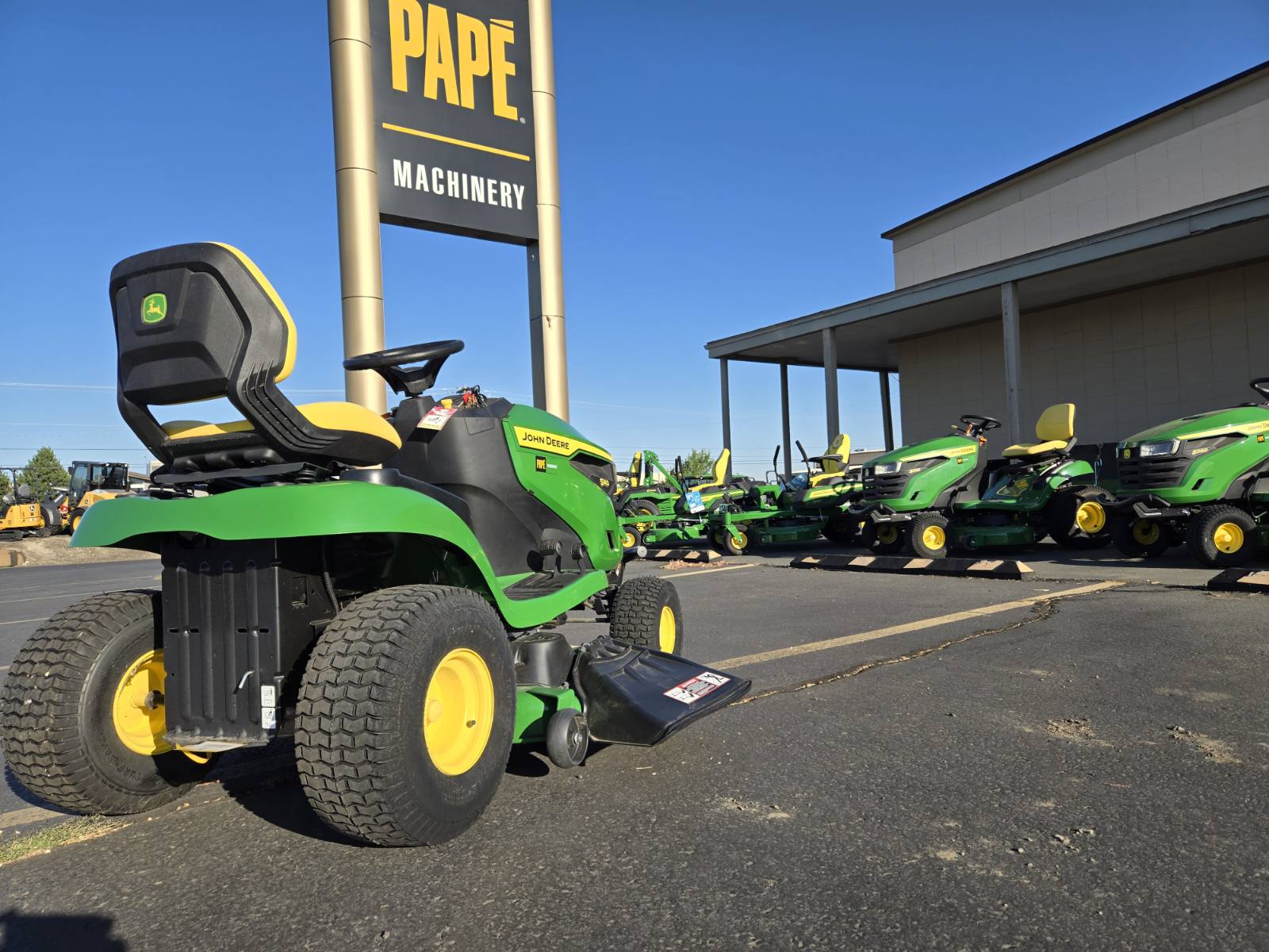 2024 John Deere S140