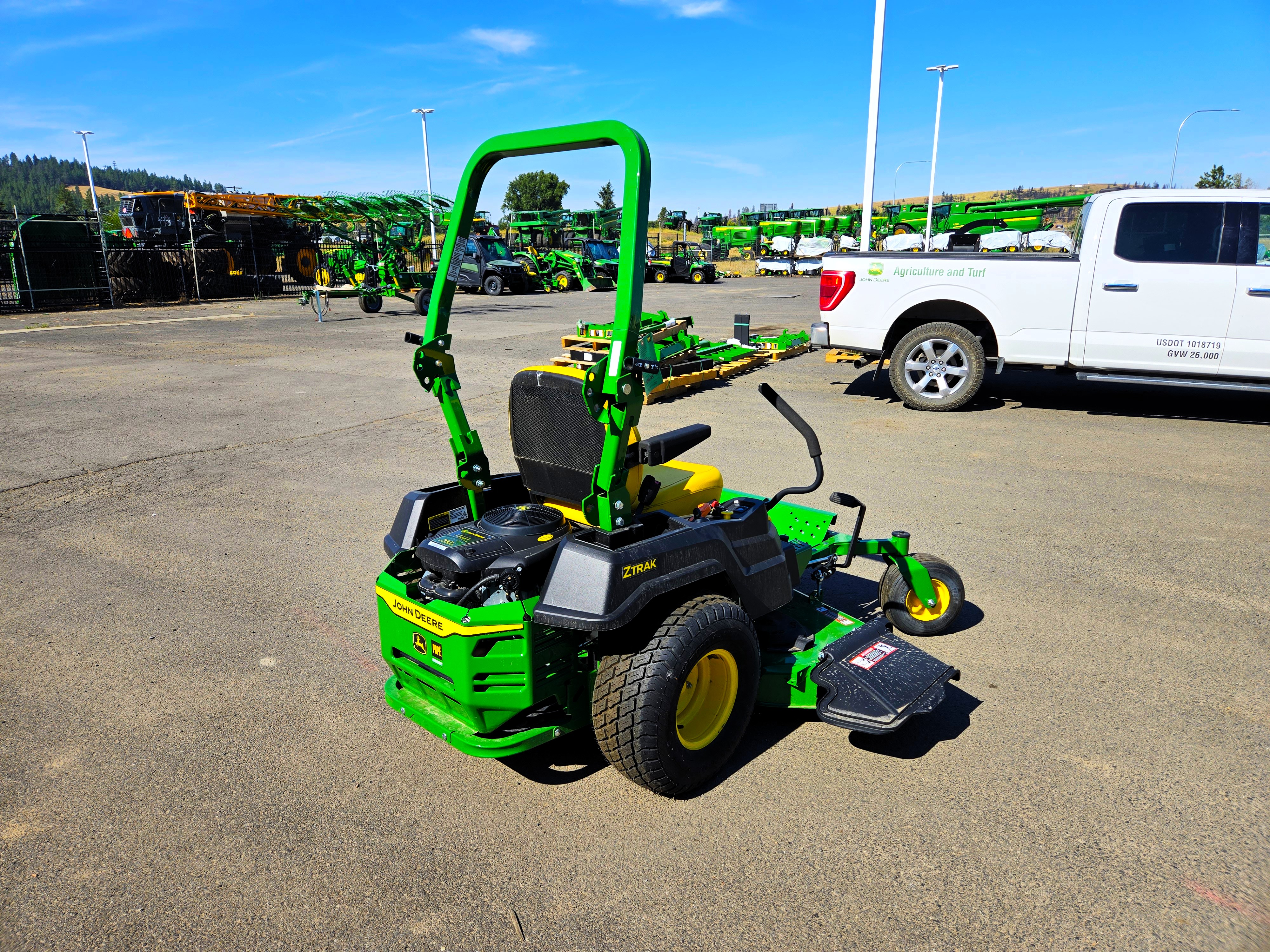 2024 John Deere Z515E