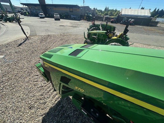 2024 John Deere 8RT370