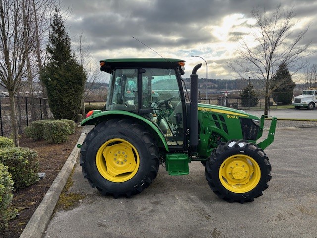 2025 John Deere 5067E