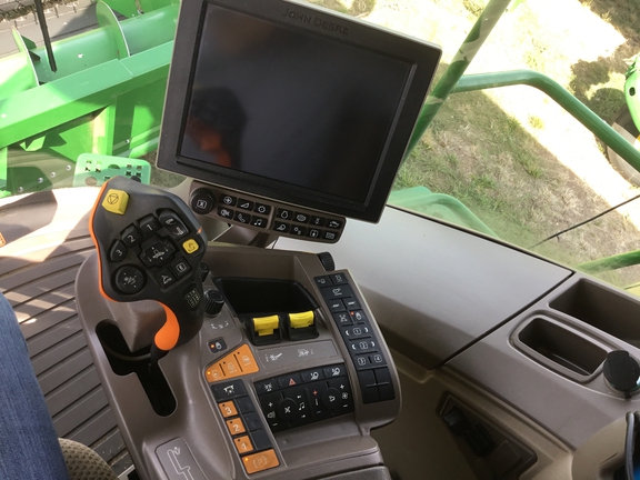 2019 John Deere S770