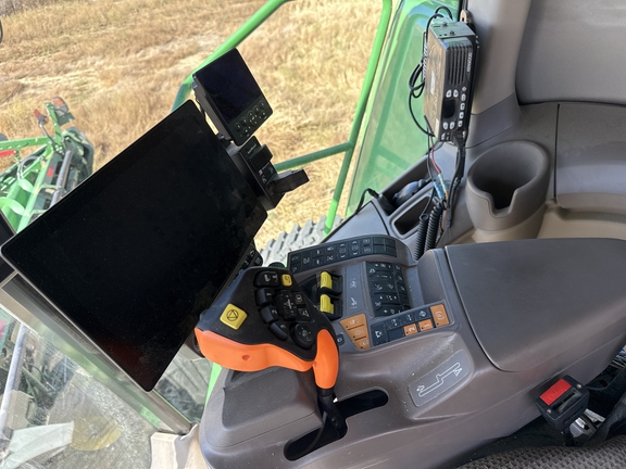 2024 John Deere S780