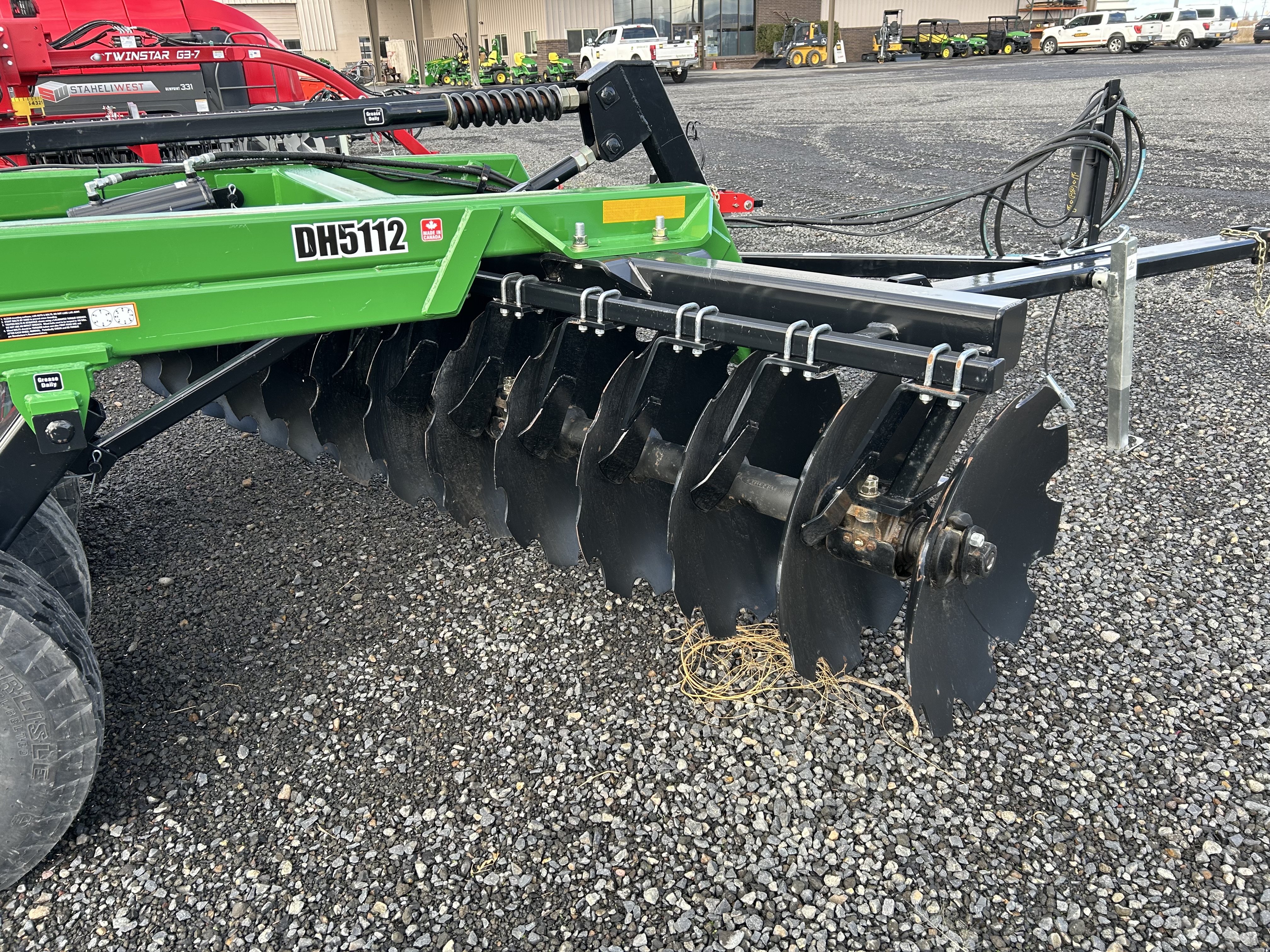 2024 Frontier DH5112