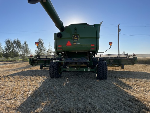 2024 John Deere S780