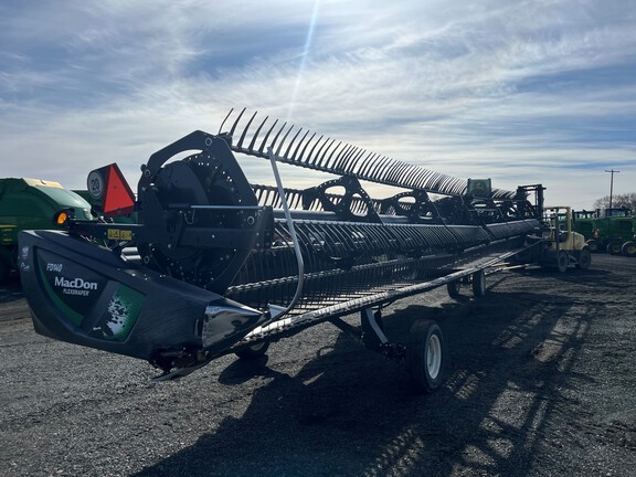 2019 Macdon FD140