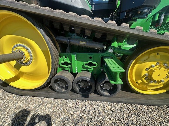 2024 John Deere 8RT370