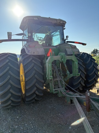 2023 John Deere 8370