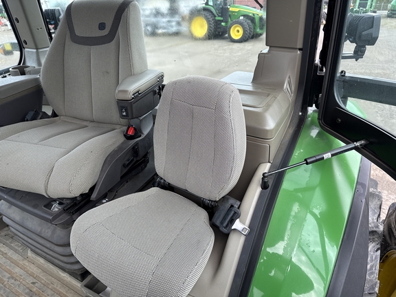 2023 John Deere 8R280