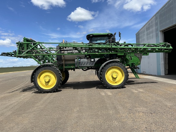2020 John Deere R4038