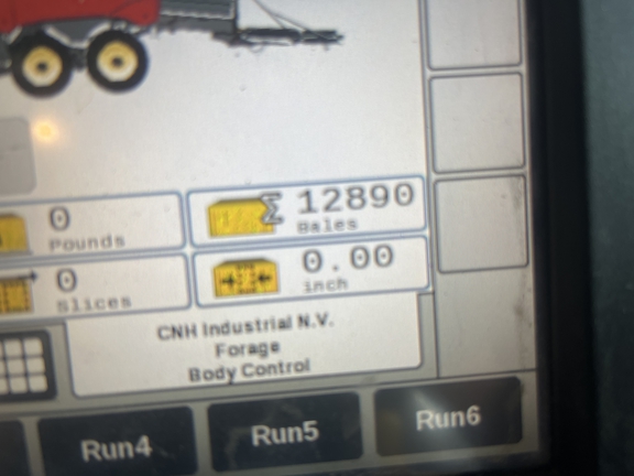 2023 New Holland 340+