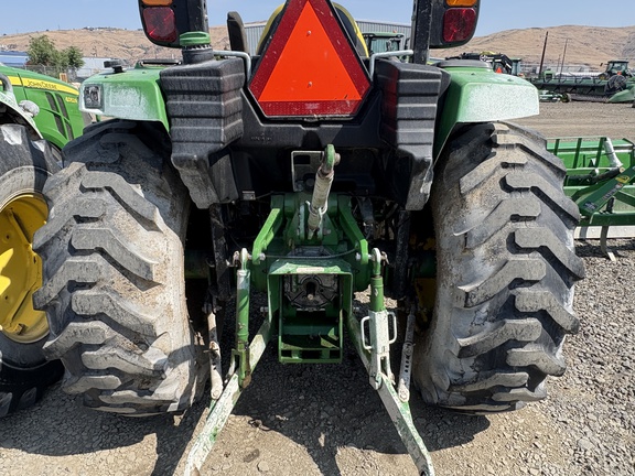 2022 John Deere 4052R