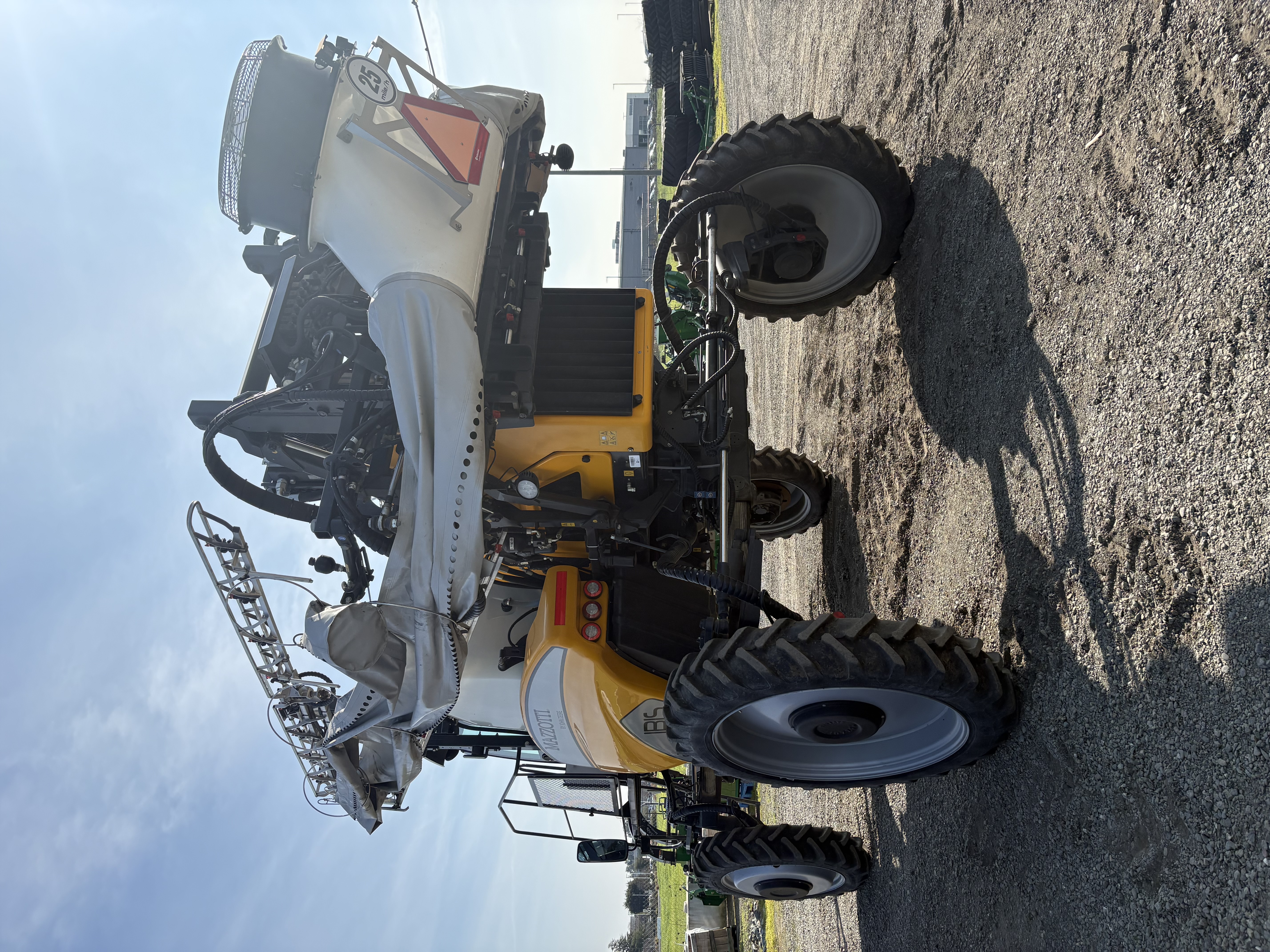 2022 John Deere 2130