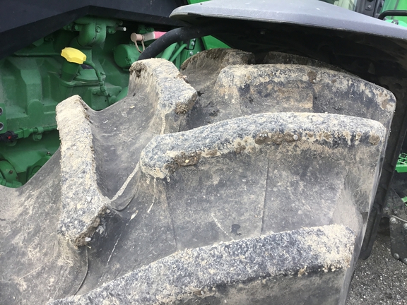 2025 John Deere 8R370