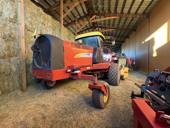 2009 New Holland H8080