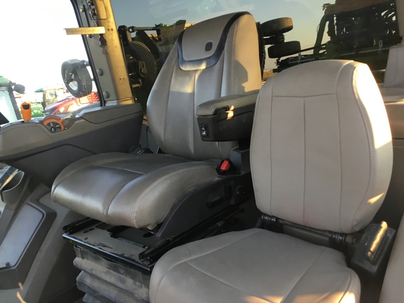 2025 John Deere 8R340