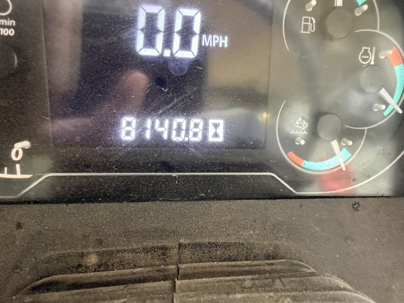 2016 John Deere 5100M