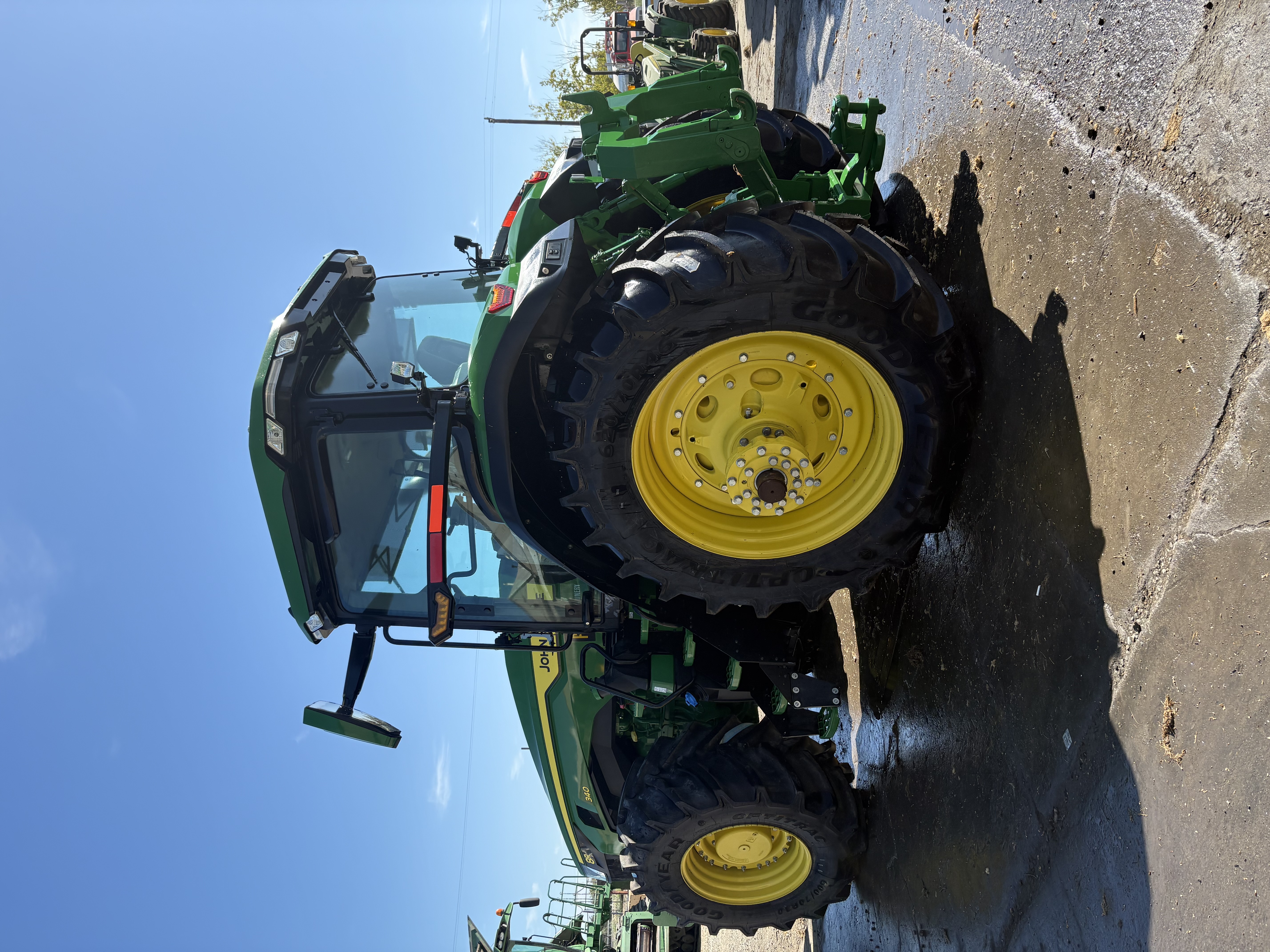 2024 John Deere 8R340