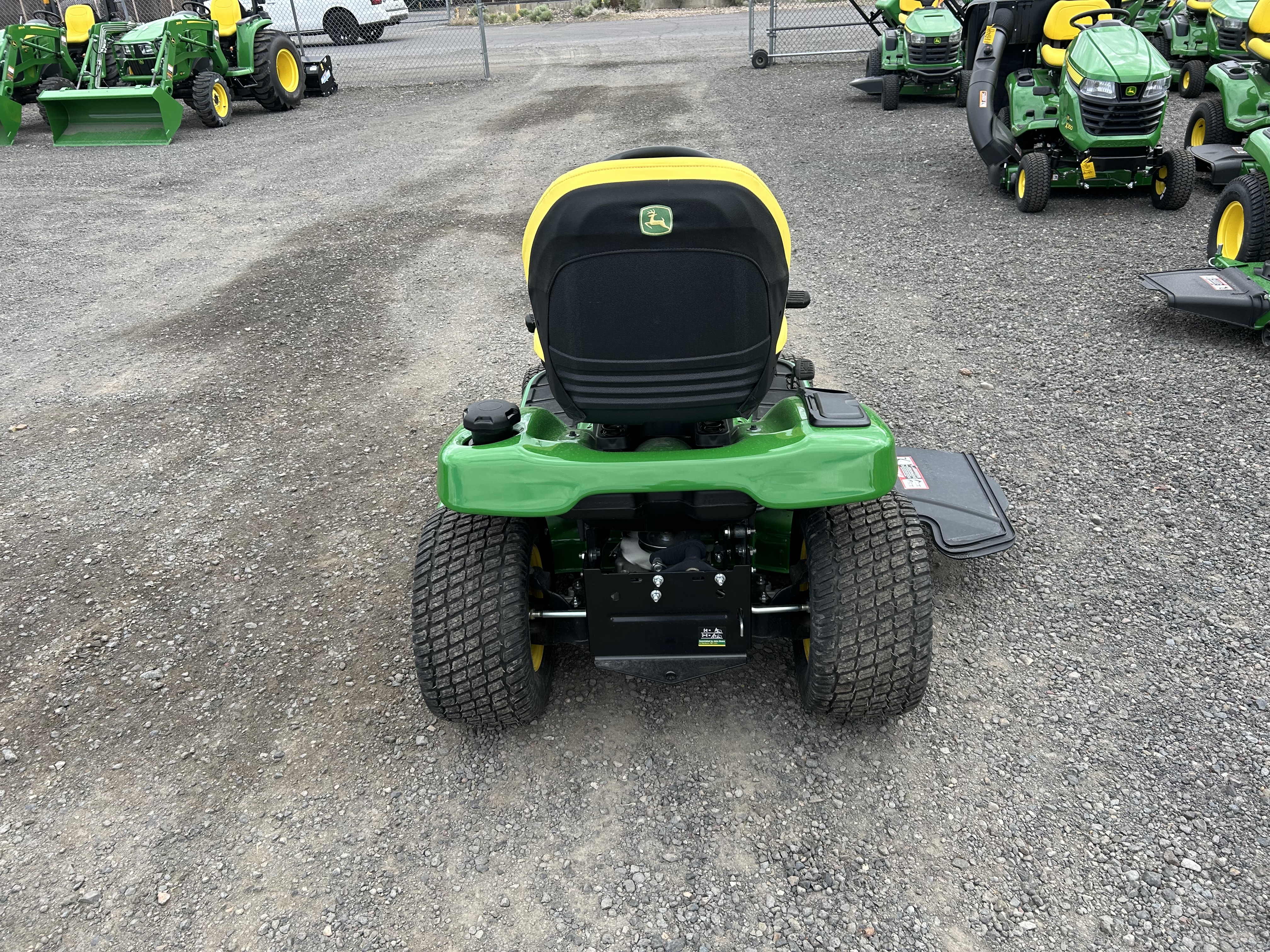 2024 John Deere X384