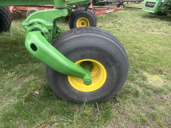 2025 John Deere W260R