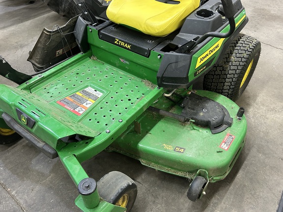 2024 John Deere Z330M