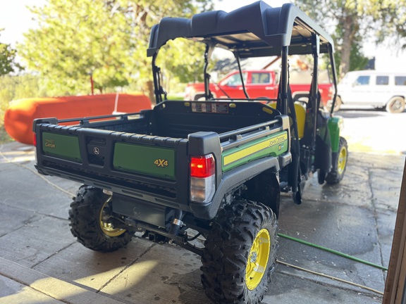 2020 John Deere 825M