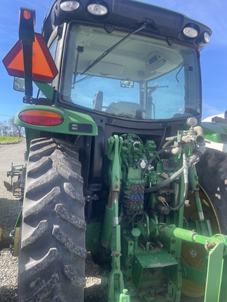 2016 John Deere 6155R