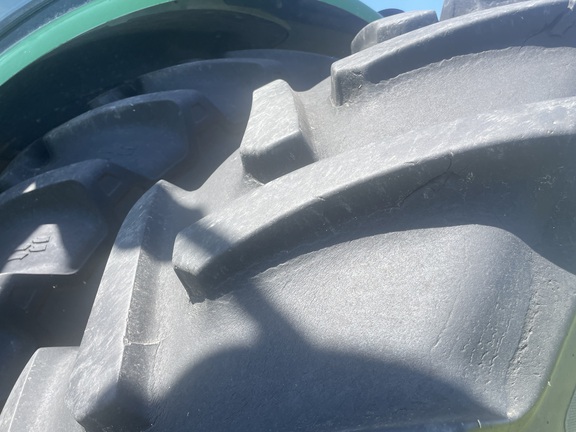 2014 John Deere 7230R