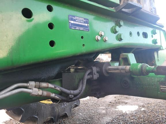 2017 John Deere 6110M