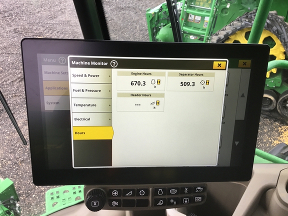 2025 John Deere S7700